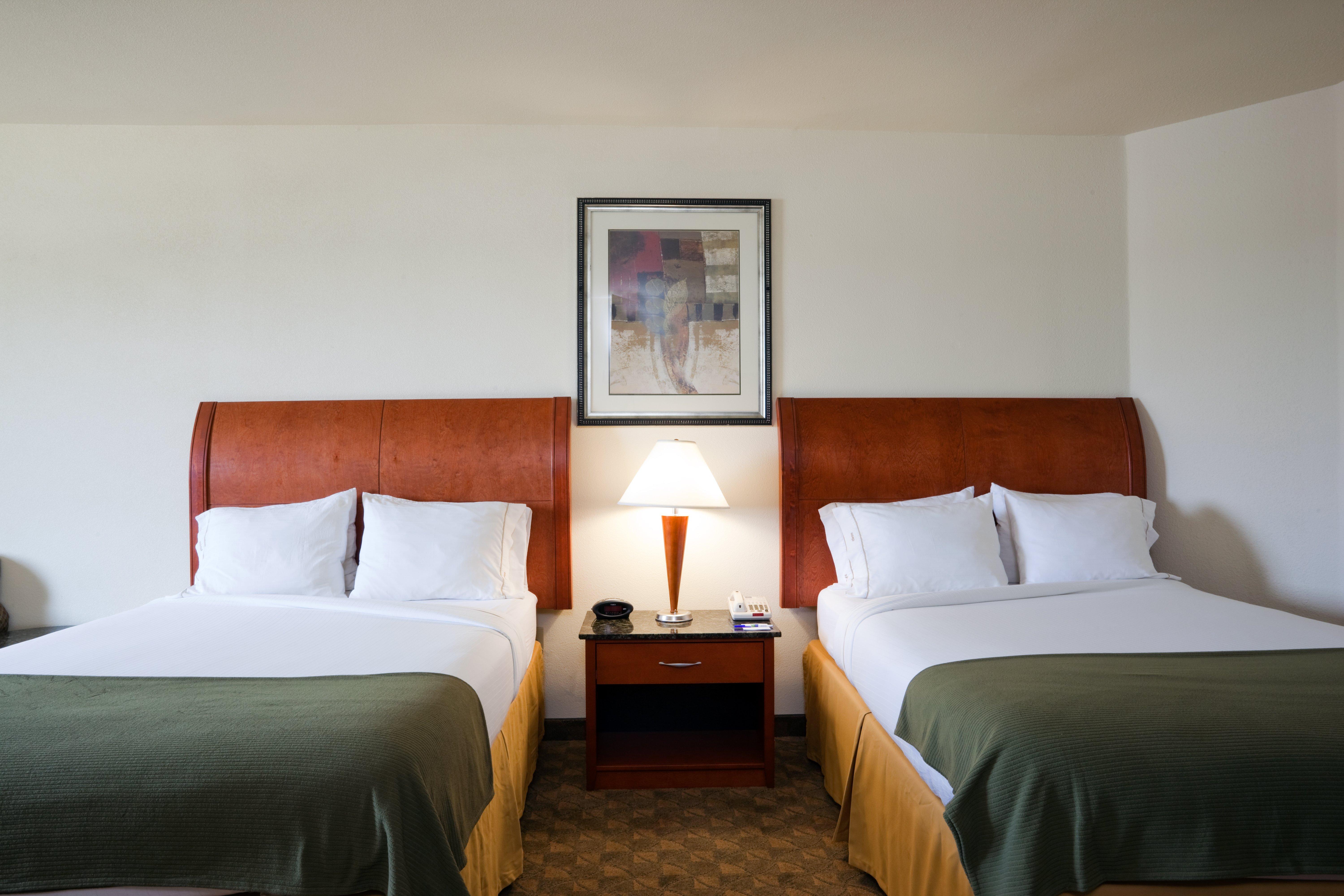 Holiday Inn Express Hotel And Suites Fairfield-North By Ihg Extérieur photo