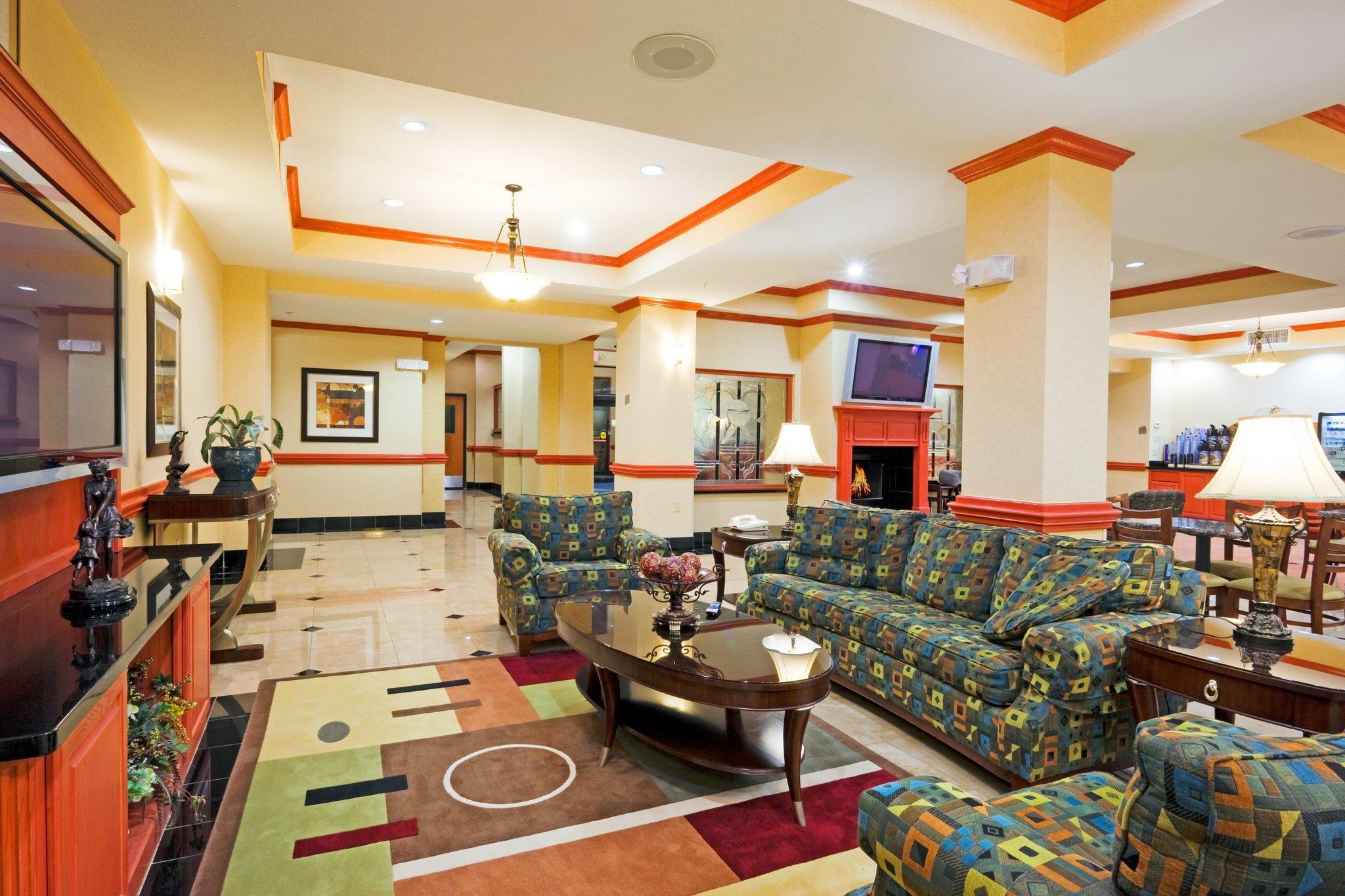 Holiday Inn Express Hotel And Suites Fairfield-North By Ihg Extérieur photo